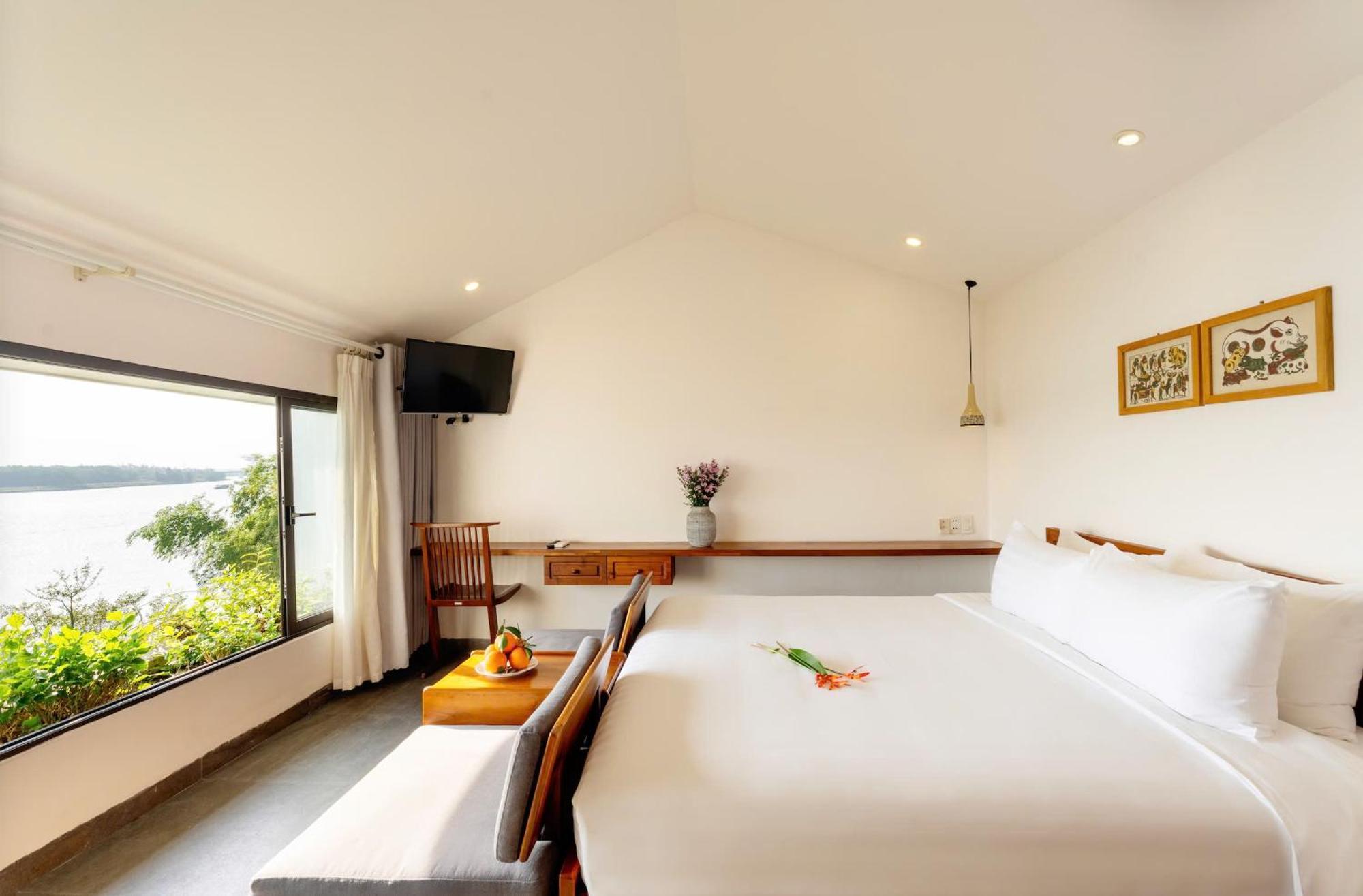 Serene Riverside Hotel Hội An Extérieur photo
